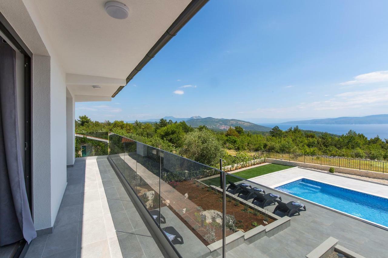 Maris Villa