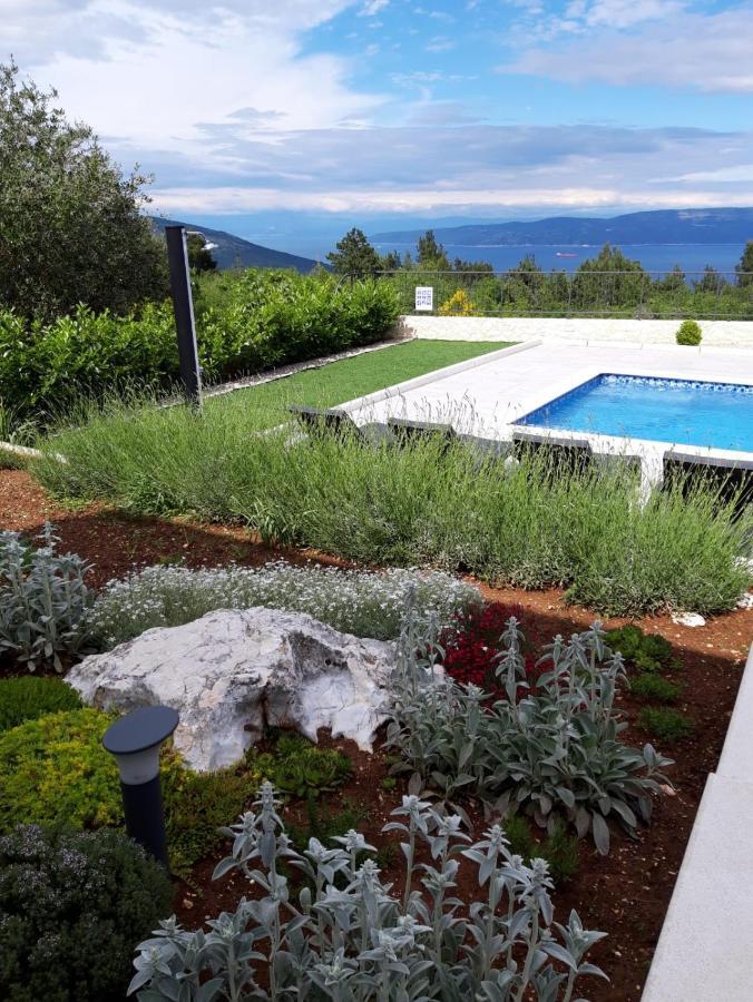 Maris Villa