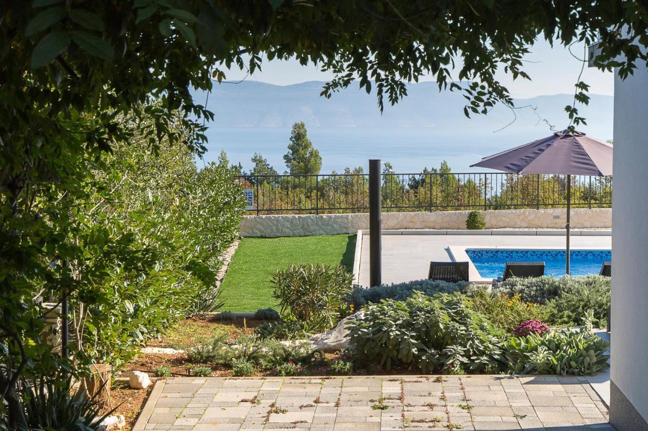 Maris Villa
